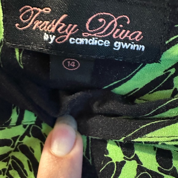 Size 14 Psychedelic Fern Sarong Skirt GUC - Picture 4 of 5